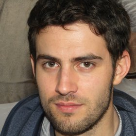 Portrait de Julien, rédacteur spécialisé paris sportifs
